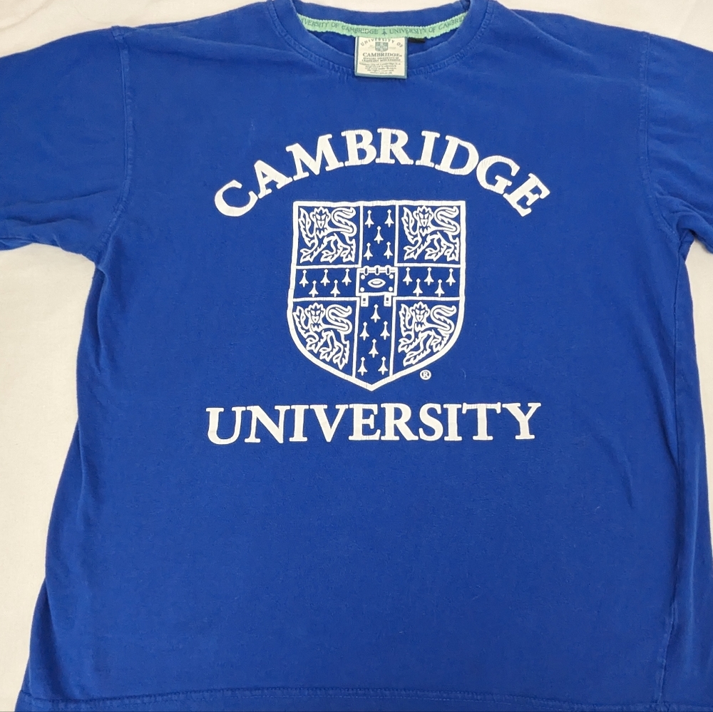 Cambridge University Official Merchandise Tee  Large